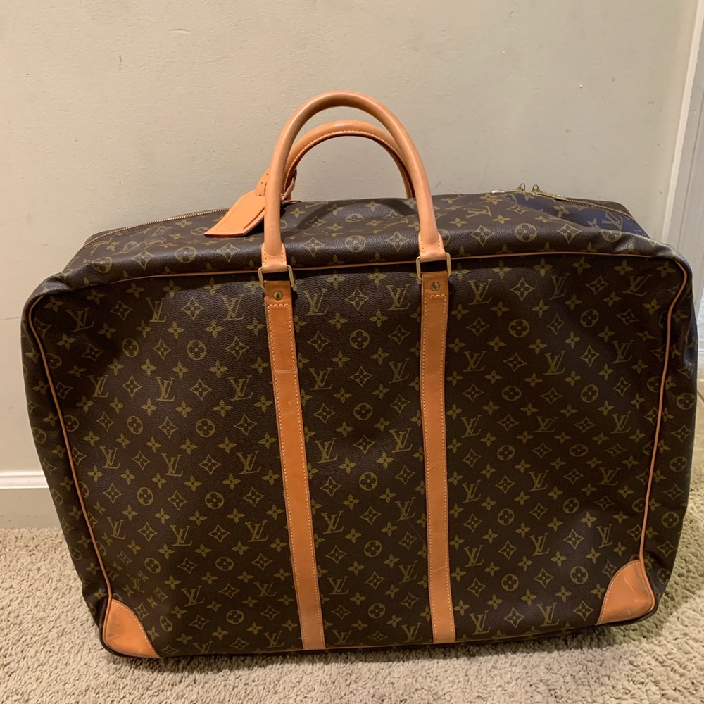 Louis Vuitton Sirius 70 luggage